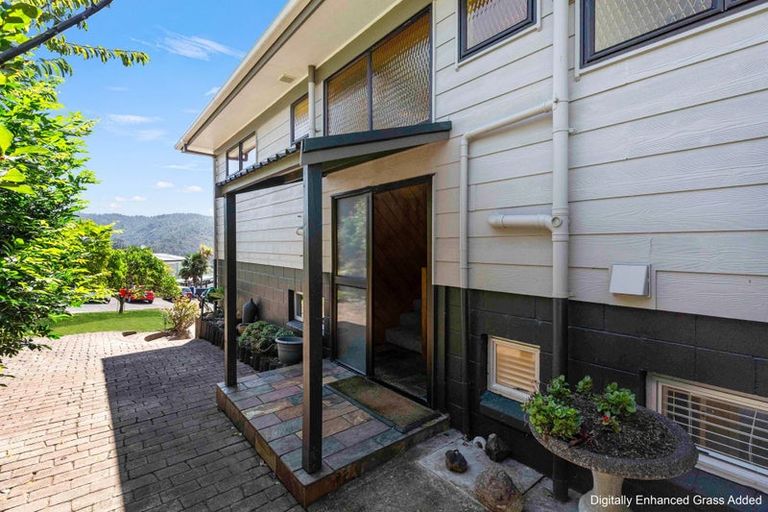 Photo of property in 8 Tairua Heights, Tairua, 3508