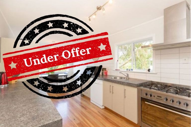 Photo of property in 3 Elizabeth Place, Ferndale, New Plymouth, 4310