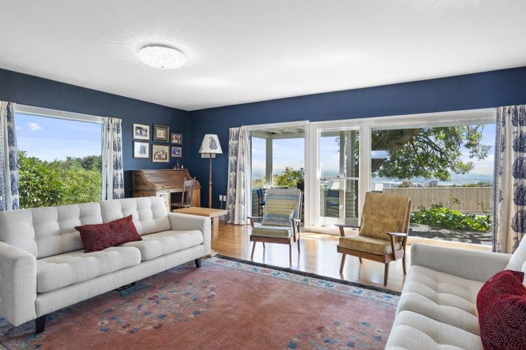 Photo of property in 211 Major Hornbrook Road, Mount Pleasant, Christchurch, 8081