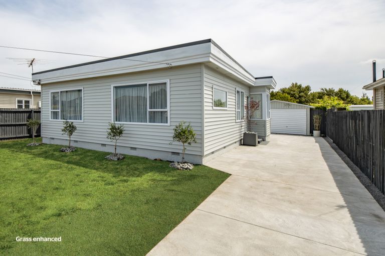Photo of property in 309 Bower Avenue, North New Brighton, Christchurch, 8083