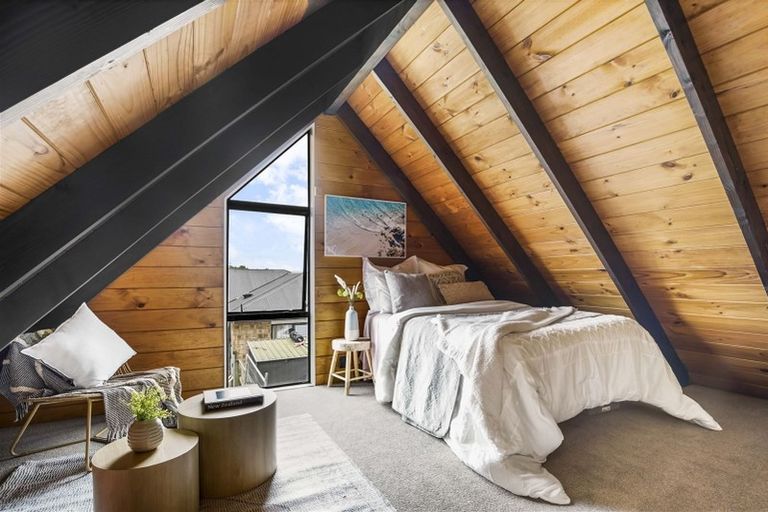 Photo of property in 37a Collins Road, Melville, Hamilton, 3206