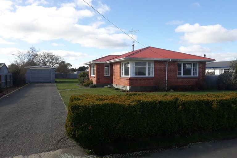 Photo of property in 52 North Terrace, Darfield, 7510