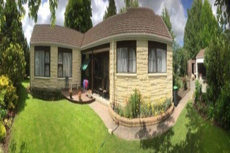 Photo of property in 31 Winters Road, Redwood, Christchurch, 8051