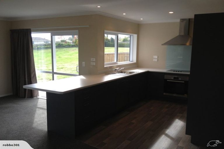Photo of property in 56a Taharepa Road, Hilltop, Taupo, 3330