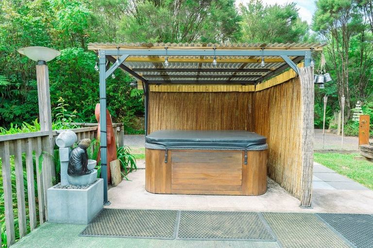 Photo of property in 1073 Paihia Road, Opua, 0200