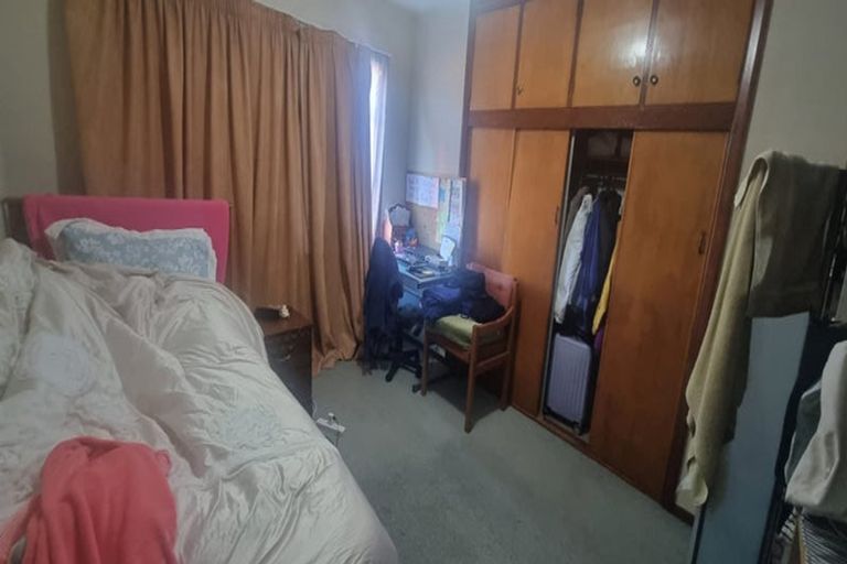 Photo of property in 108 Main North Road, Papanui, Christchurch, 8052