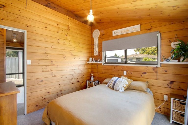 Photo of property in 1203a Karamu Road North, Mayfair, Hastings, 4122