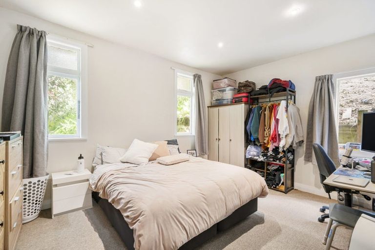 Photo of property in 108 Maida Vale Road, Roseneath, Wellington, 6011