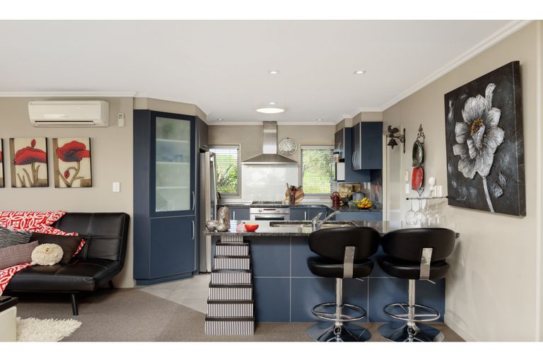 Photo of property in 15 Parnwell Place, Ohauiti, Tauranga, 3112