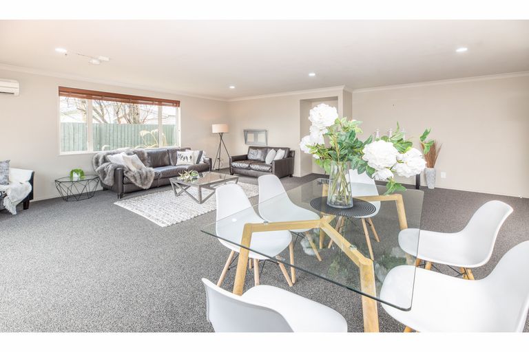 Photo of property in 692a Avonside Drive, Avonside, Christchurch, 8061