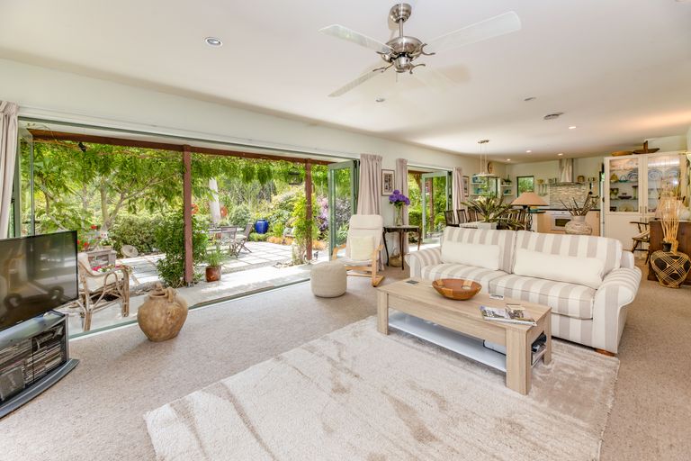 Photo of property in 118 Riverlea Estate Drive, Kainga, Christchurch, 8083