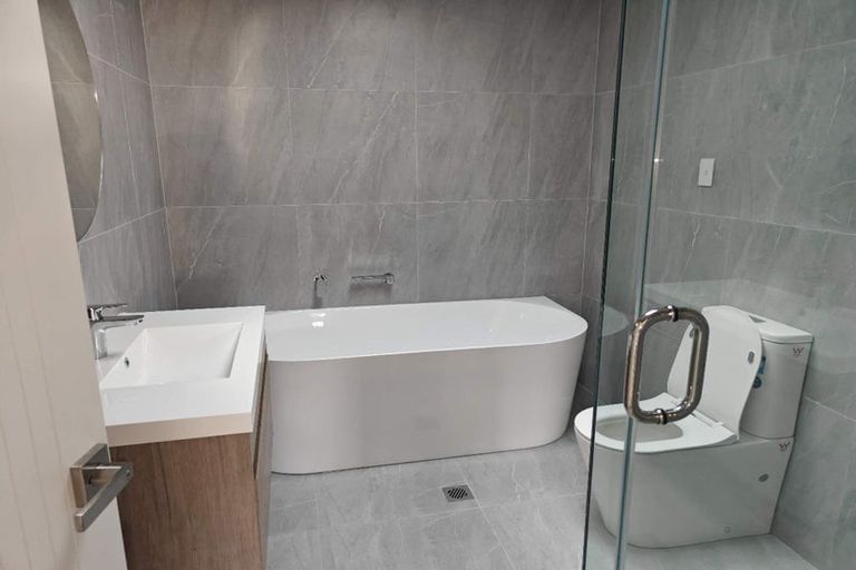 Photo of property in 70a Mays Road, St Albans, Christchurch, 8052