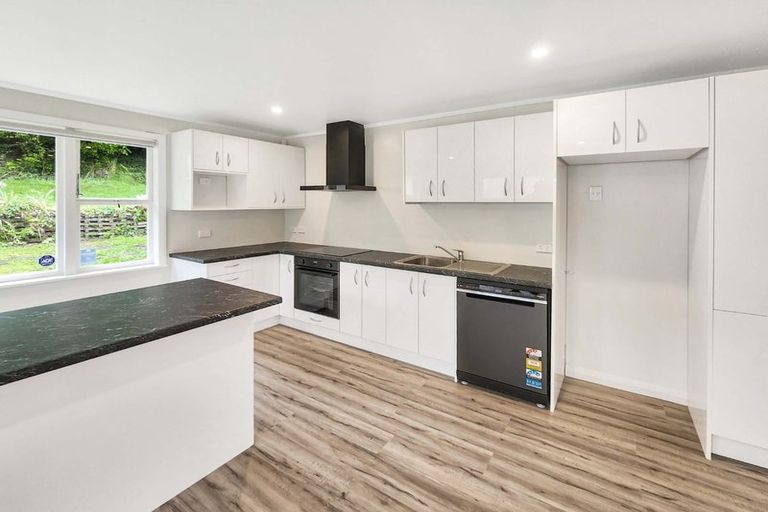 Photo of property in 179 Wellington Road, Wainuiomata, Lower Hutt, 5014