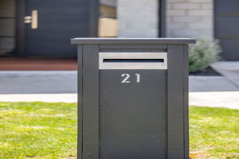 Photo of property in 21 Ruru Street, Cambridge, 3434