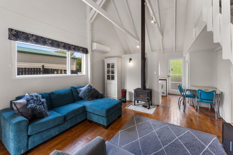 Photo of property in 5-7 Annabell Grove, Haywards, Lower Hutt, 5018