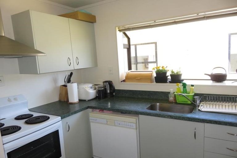 Photo of property in 14a Kentwood Drive, Woodridge, Wellington, 6037