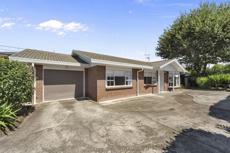 Photo of property in 19a Sandwich Road, St Andrews, Hamilton, 3200