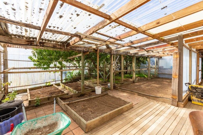 Photo of property in 27 Robertshawe Crescent, Dannevirke, 4930