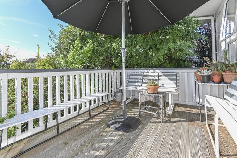 Photo of property in 23 Rakau Street, Havelock North, 4130