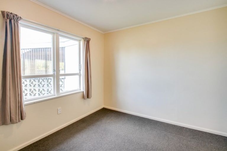 Photo of property in 13 Waterworth Avenue, Onekawa, Napier, 4110