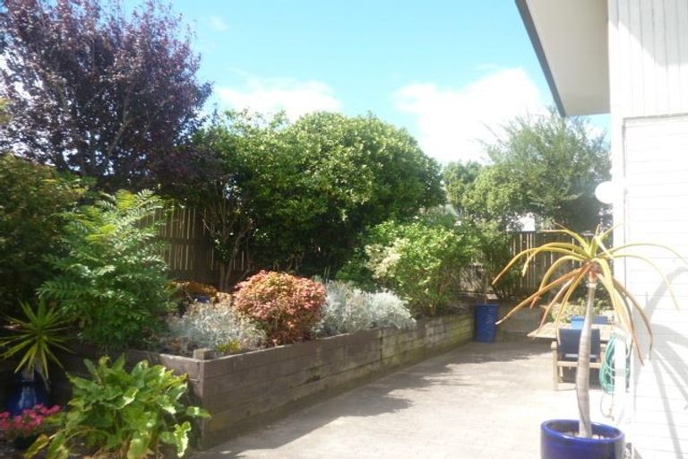 Photo of property in 63 Bramley Drive, Farm Cove, Auckland, 2012