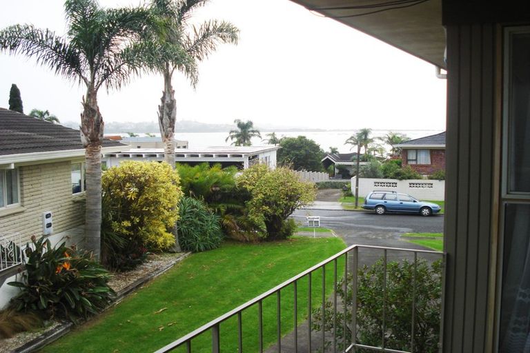 Photo of property in 2/73 Bramley Drive, Farm Cove, Auckland, 2012