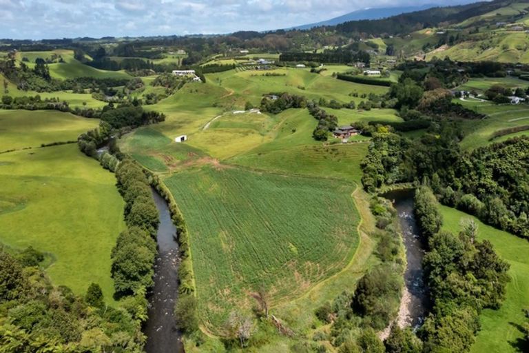 Photo of property in 61 Surrey Hill Road, Kaitake, New Plymouth, 4374