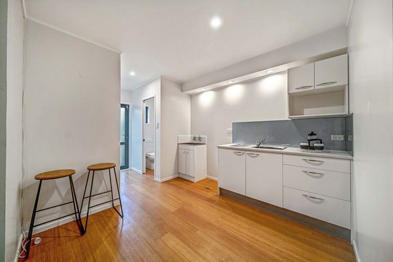 Photo of property in 44c Marriott Road, Pakuranga, Auckland, 2010