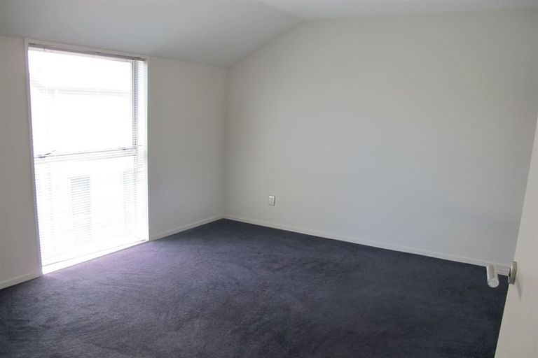 Photo of property in 496b Barbadoes Street, Edgeware, Christchurch, 8013
