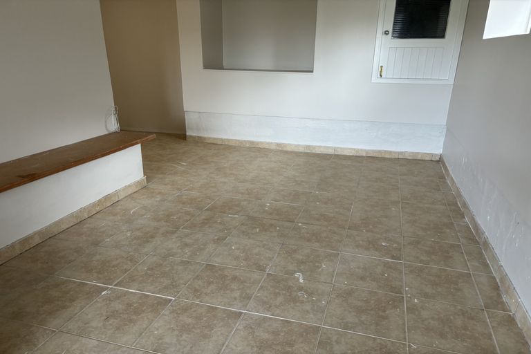 Photo of property in 34 Golf Road, New Lynn, Auckland, 0600