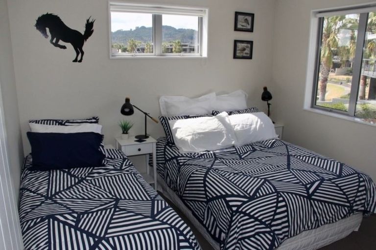 Photo of property in 12 Arawa Lane, Whitianga, 3510