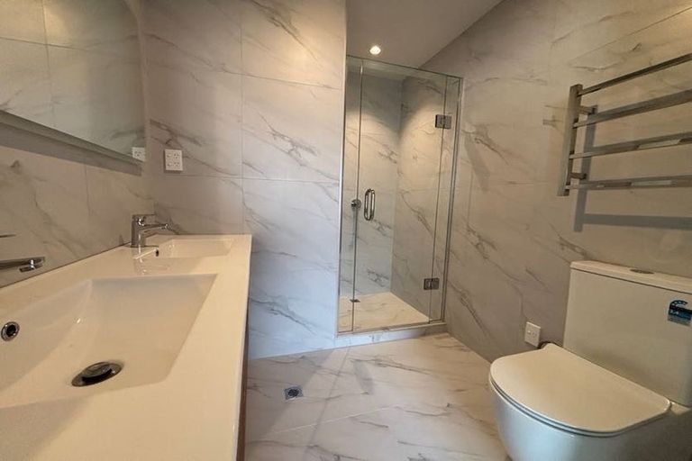 Photo of property in 3/255 Pakuranga Road, Pakuranga, Auckland, 2010