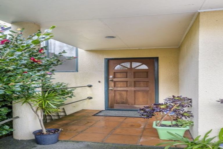 Photo of property in 12a Himalaya Crescent, Lynfield, Auckland, 1042