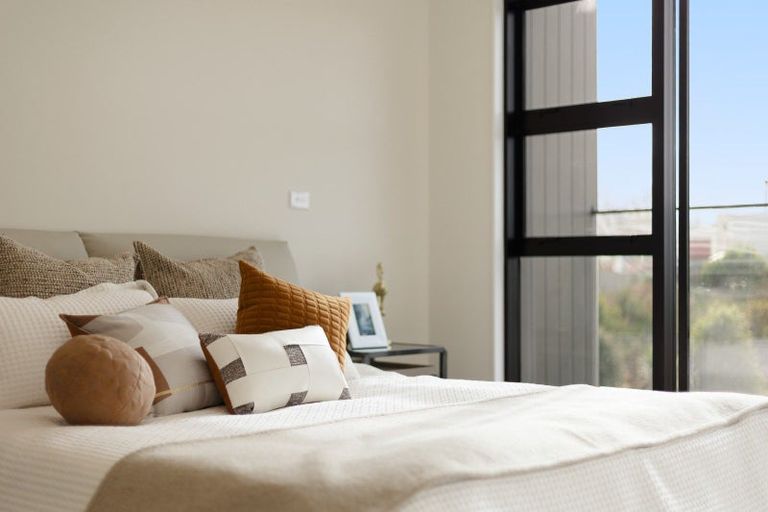 Photo of property in 128 Vintry Drive, Kumeu, 0810