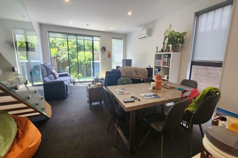 Photo of property in 14/80 Seatoun Heights Road, Seatoun, Wellington, 6022