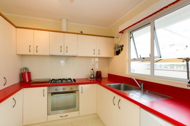 Photo of property in 31 Doone Street, Lynmouth, New Plymouth, 4310