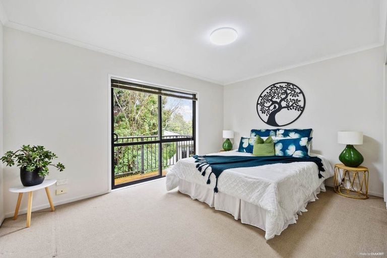 Photo of property in 3/94 Glengarry Road, Glen Eden, Auckland, 0602