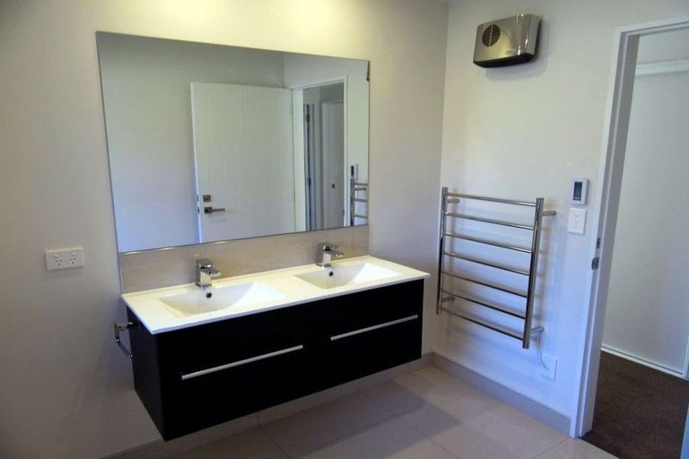 Photo of property in 12a Studholme Street, Somerfield, Christchurch, 8024