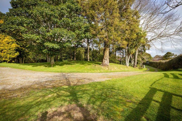 Photo of property in 1 Kahikatea Street, Inglewood, 4330