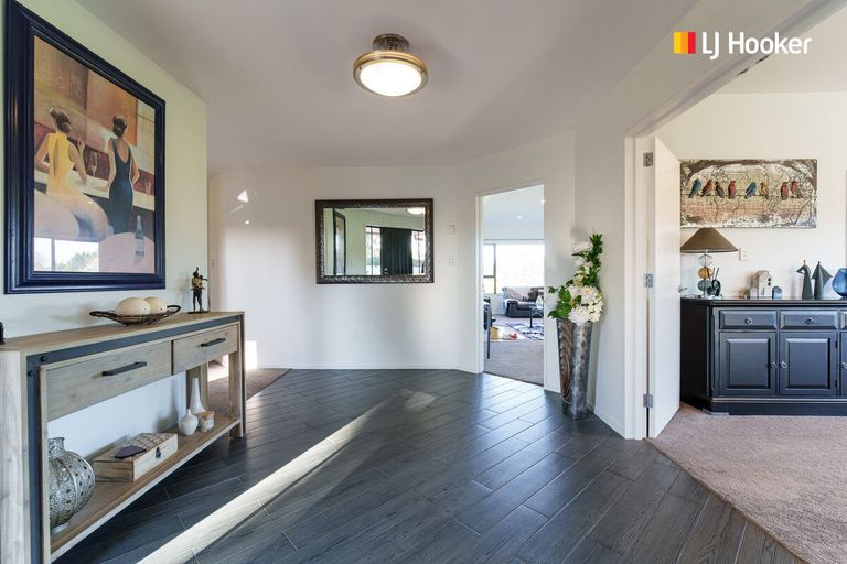 Photo of property in 17 Wavy Knowes Drive, Waldronville, Dunedin, 9018