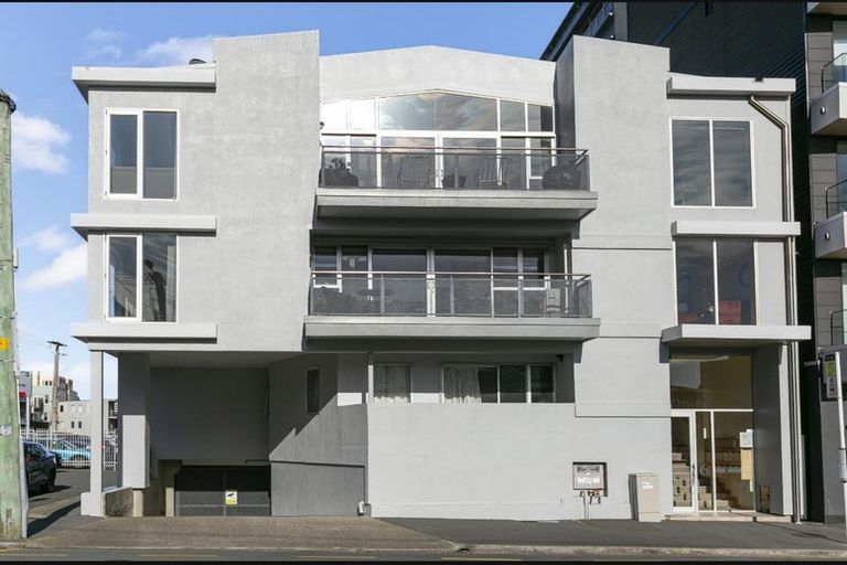 Photo of property in Elizabeth Street Chapel, 8/6 Elizabeth Street, Mount Victoria, Wellington, 6011