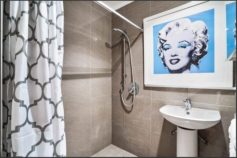 Photo of property in 1/59 Tawa Road, One Tree Hill, Auckland, 1061