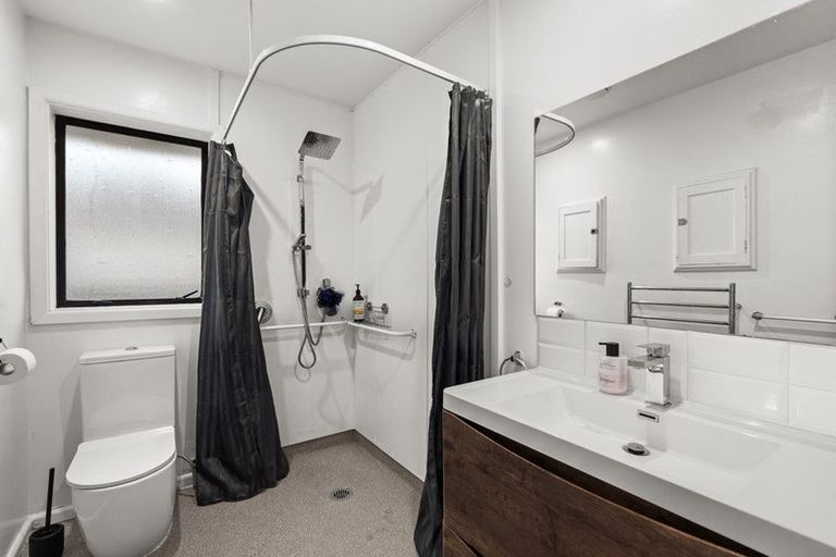 Photo of property in 20 Ravenna Street, Avonhead, Christchurch, 8042