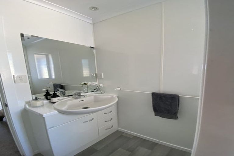 Photo of property in 10 Amner Place, Havelock North, 4130