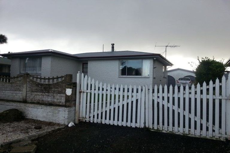 Photo of property in 21 Chesney Place, Heidelberg, Invercargill, 9812