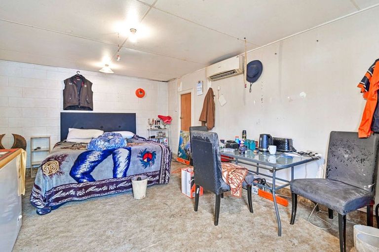 Photo of property in 77 Wycliffe Street, Onekawa, Napier, 4110