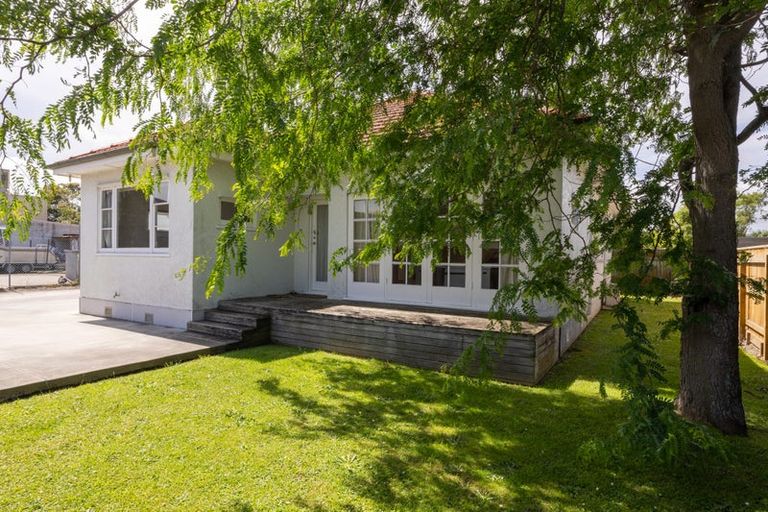 Photo of property in 14 Joseph Street, West End, Palmerston North, 4412