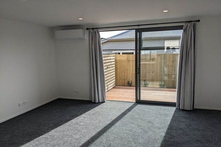 Photo of property in 2/37 Grafton Street, Waltham, Christchurch, 8011