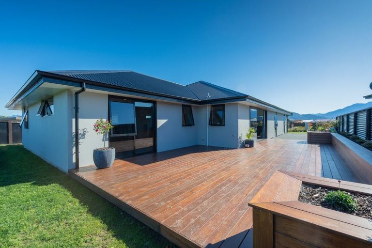 Photo of property in 8 Carran Court, Te Anau, 9679