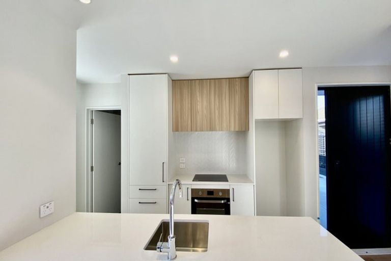 Photo of property in 3/63 Waltham Road, Sydenham, Christchurch, 8023